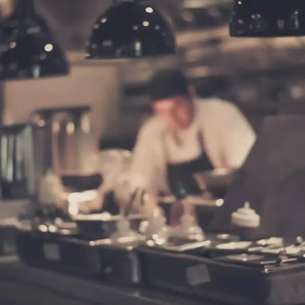 16 ani de experiență